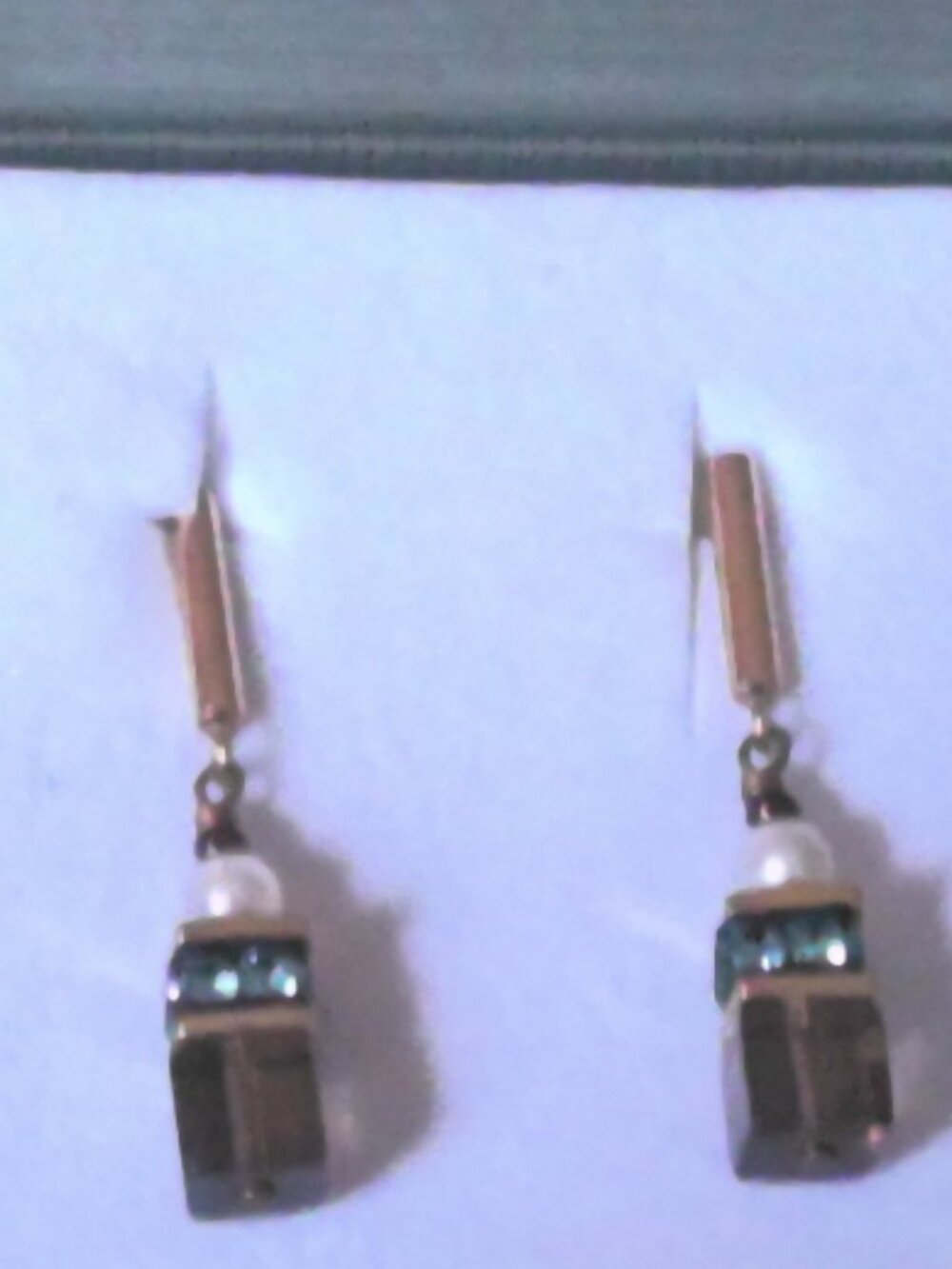 Coeur de Lion Drop Earrings